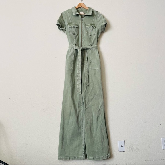 Alice + Olivia Jeans SIZE 31 Gorgeous wide leg collared jumpsuit in Sage green - Picture 3 of 9